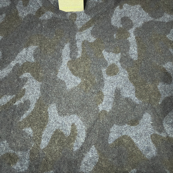 Club Room 100% Cashmere Luxury Navy Blue Camo Print Sweater Men's Large - Picture 11 of 13